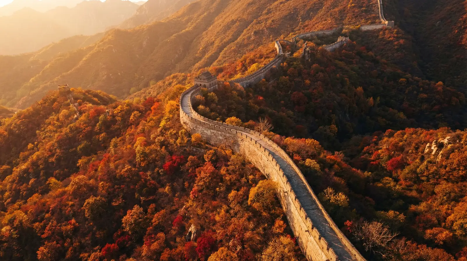 赛尔号普拉 秋日长城航拍全景